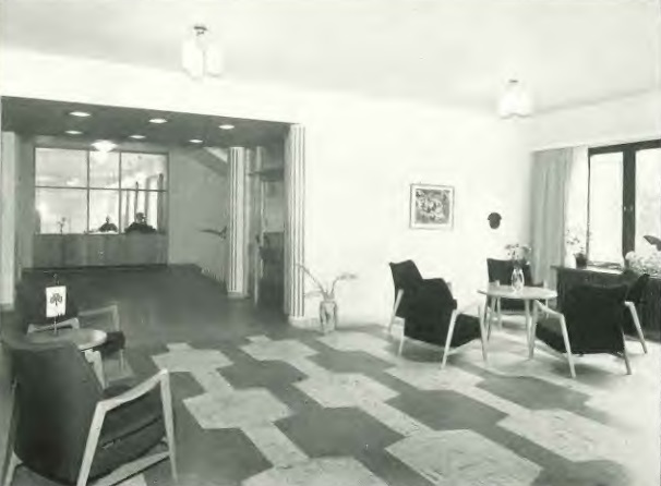 HSRs vestibyle og resepesjon ved åpningen i 1957