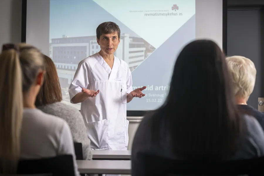 Lege som driver gruppeundervisning